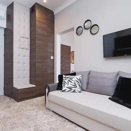 Onyx Oasis - 1Br With Ac & Balcony - Main Station Krasków
