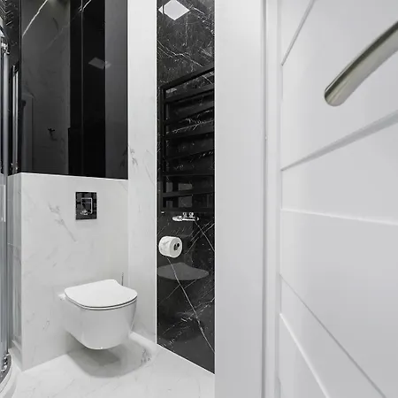 Onyx Oasis - 1Br With Ac & Balcony - Main Station Krasków