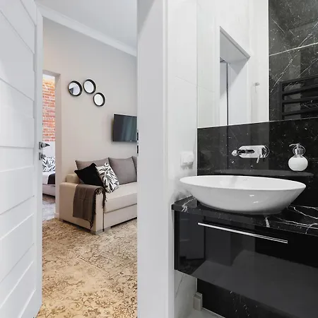 Onyx Oasis - 1Br With Ac & Balcony - Main Station Krasków