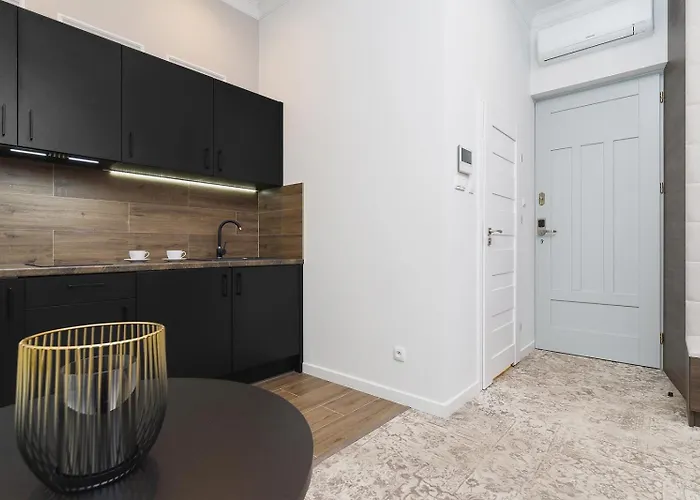 With Balcony - Rakowicka 6 Street