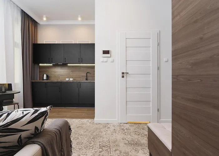 With Balcony - Rakowicka 6 Street