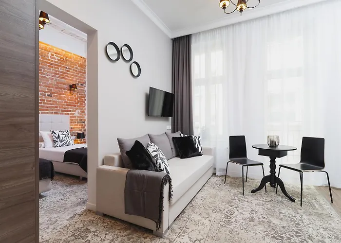 With Balcony - Rakowicka 6 Street